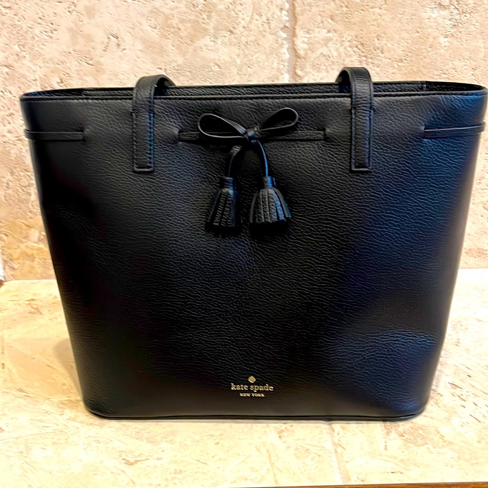 Kate Spade black leather shoulder bag